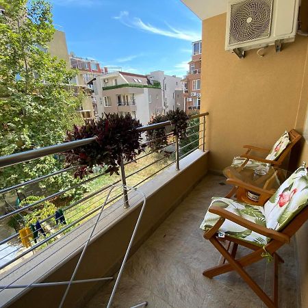 Apartments Dione Pomorie Bagian luar foto
