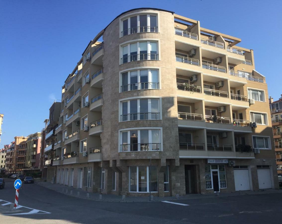 Apartments Dione Pomorie Bagian luar foto