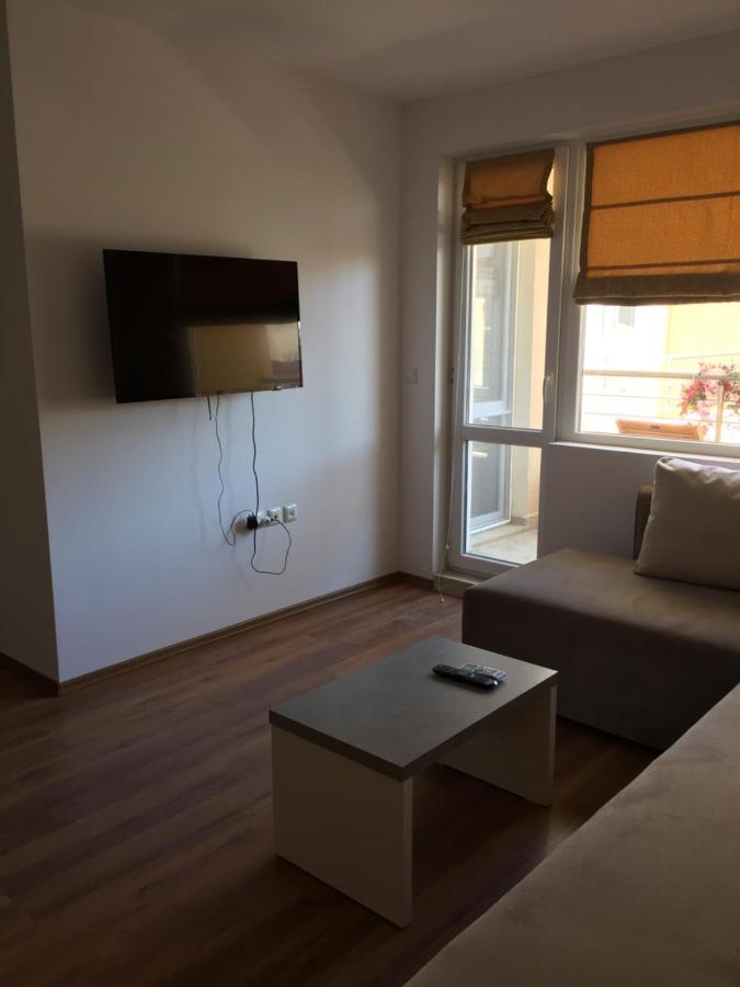 Apartments Dione Pomorie Bagian luar foto